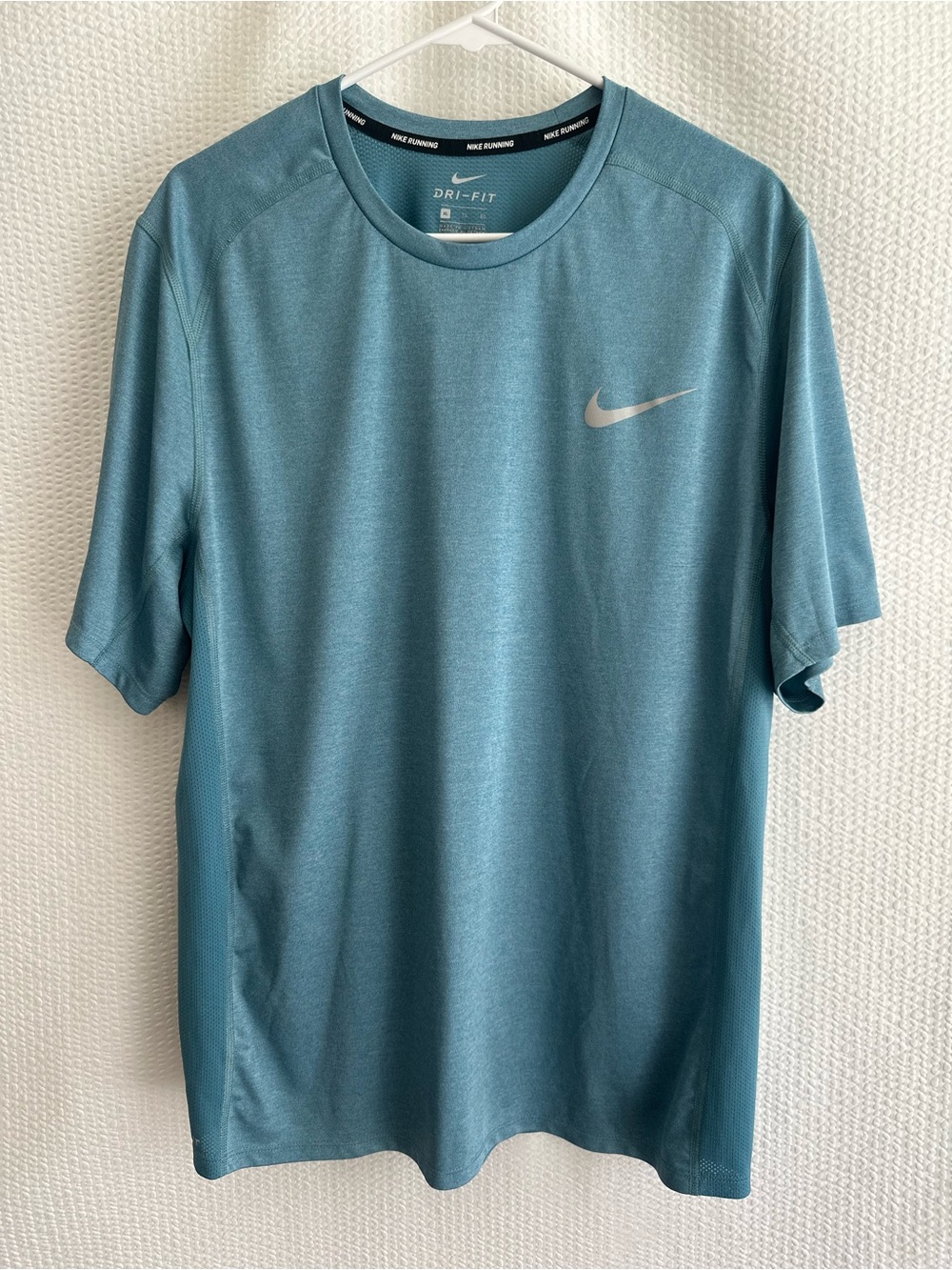 NIKE Dri-FIT Blue Short Sleeve Running Workout Gym Athletic T-Shirt Men’s XL